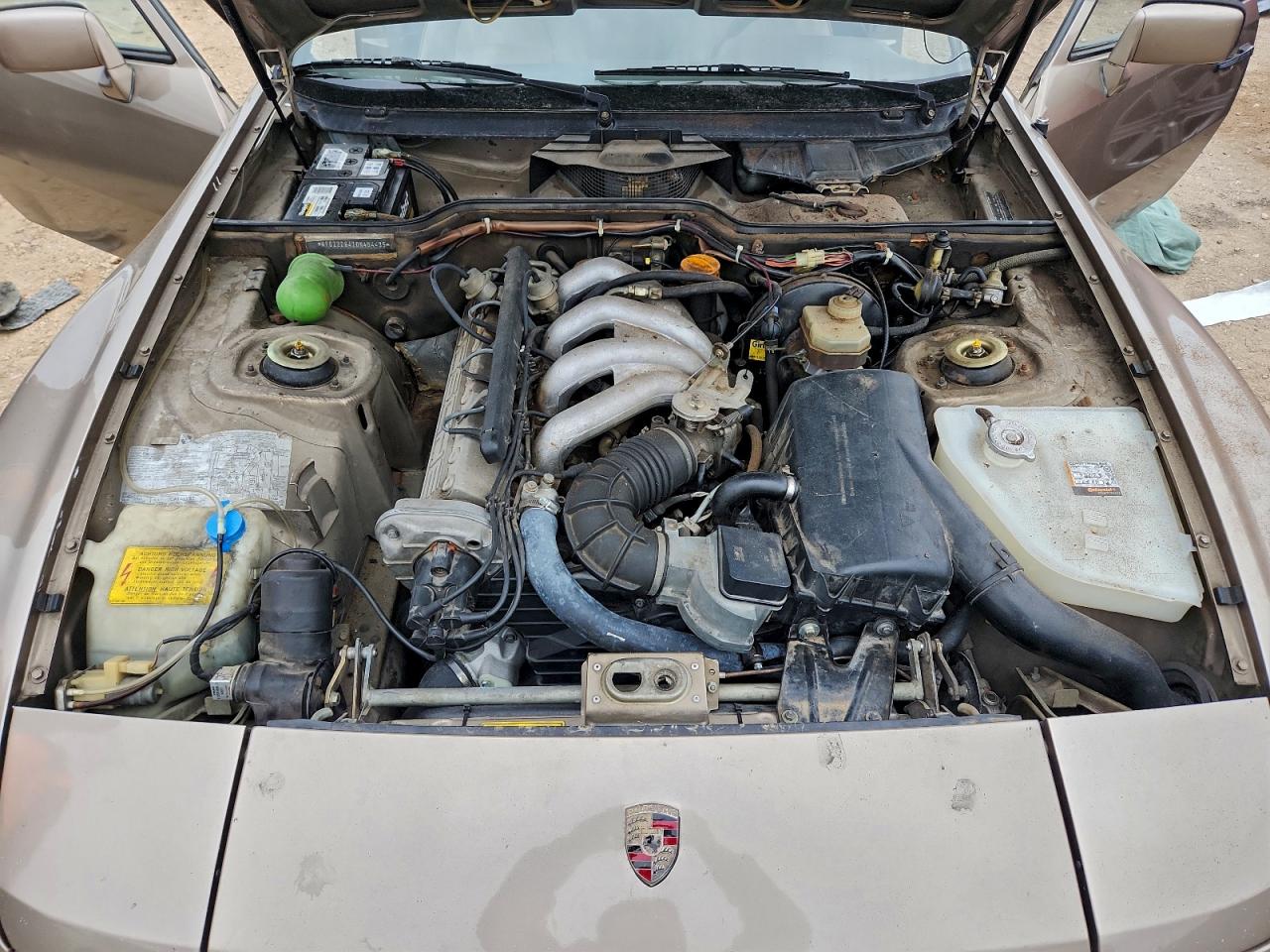 Lot #3305343302 1983 PORSCHE 944