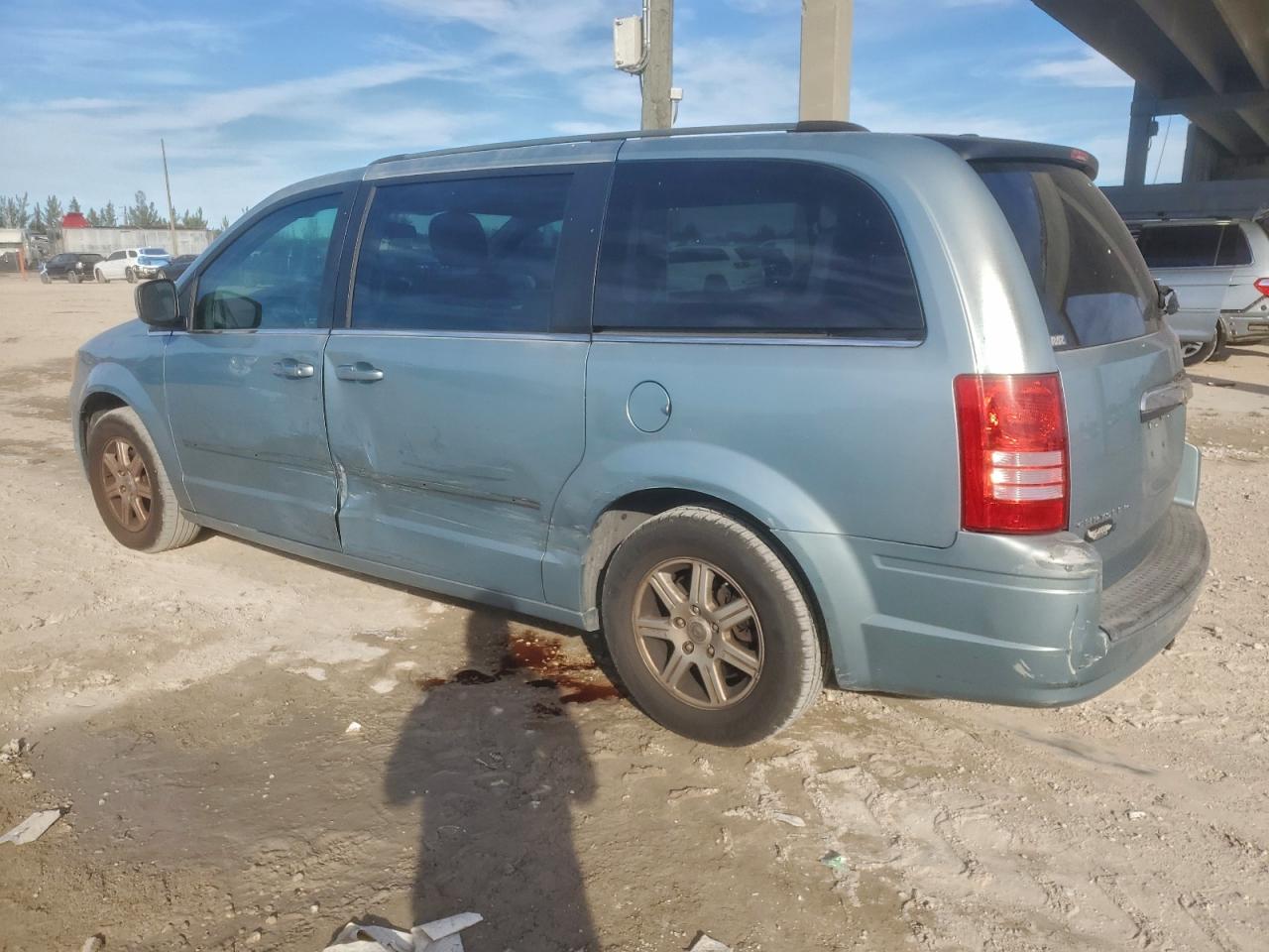 CHRYSLER TOWN & COUNTRY TOURING