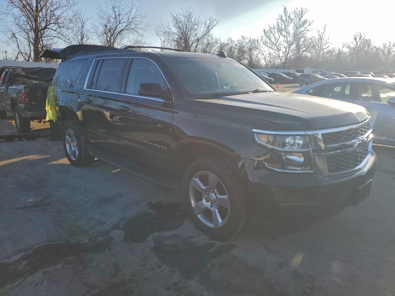 CHEVROLET SUBURBAN K1500 LS