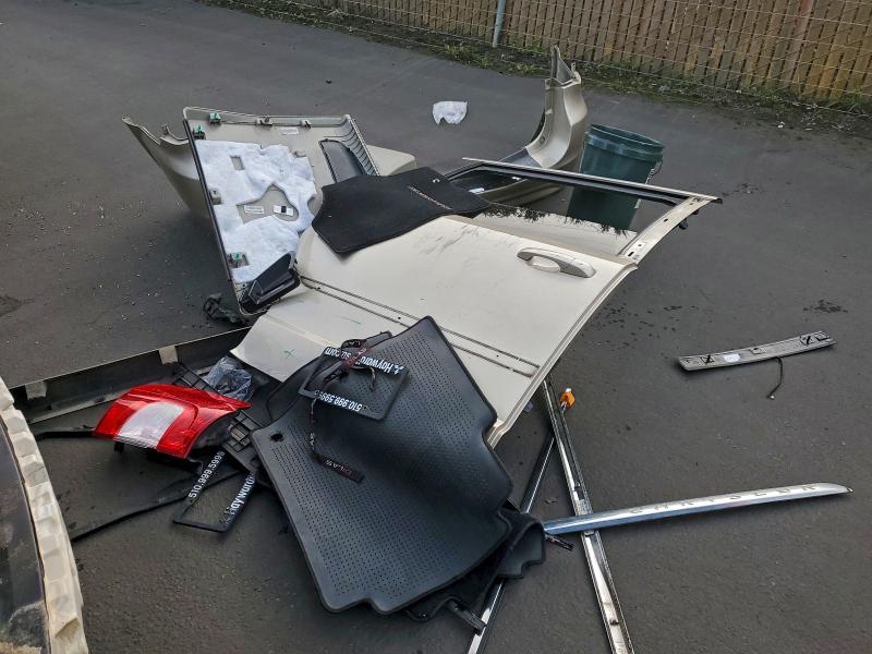 2014 CHRYSLER TOWN & COU #3305443183