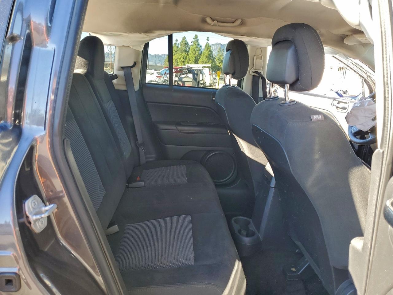 Lot #3317102995 2016 JEEP COMPASS SP