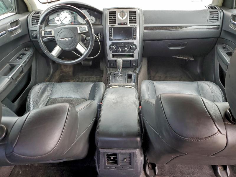 2010 CHRYSLER 300 S #3315846179