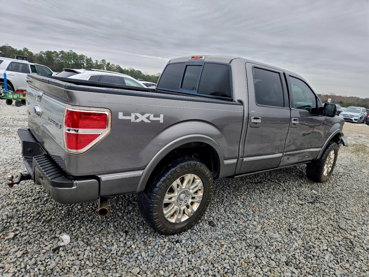 FORD F-150 SUPERCREW