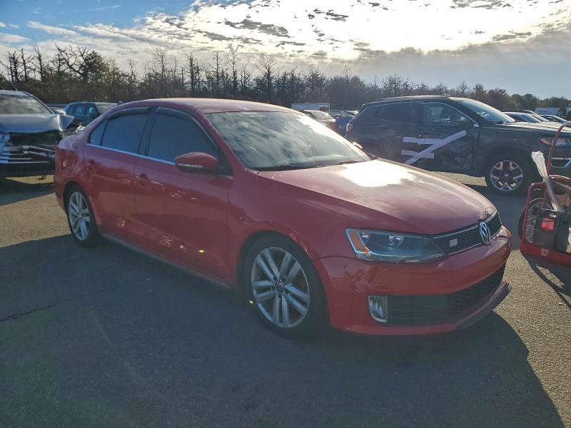 2012 VOLKSWAGEN JETTA GLI #3305305335