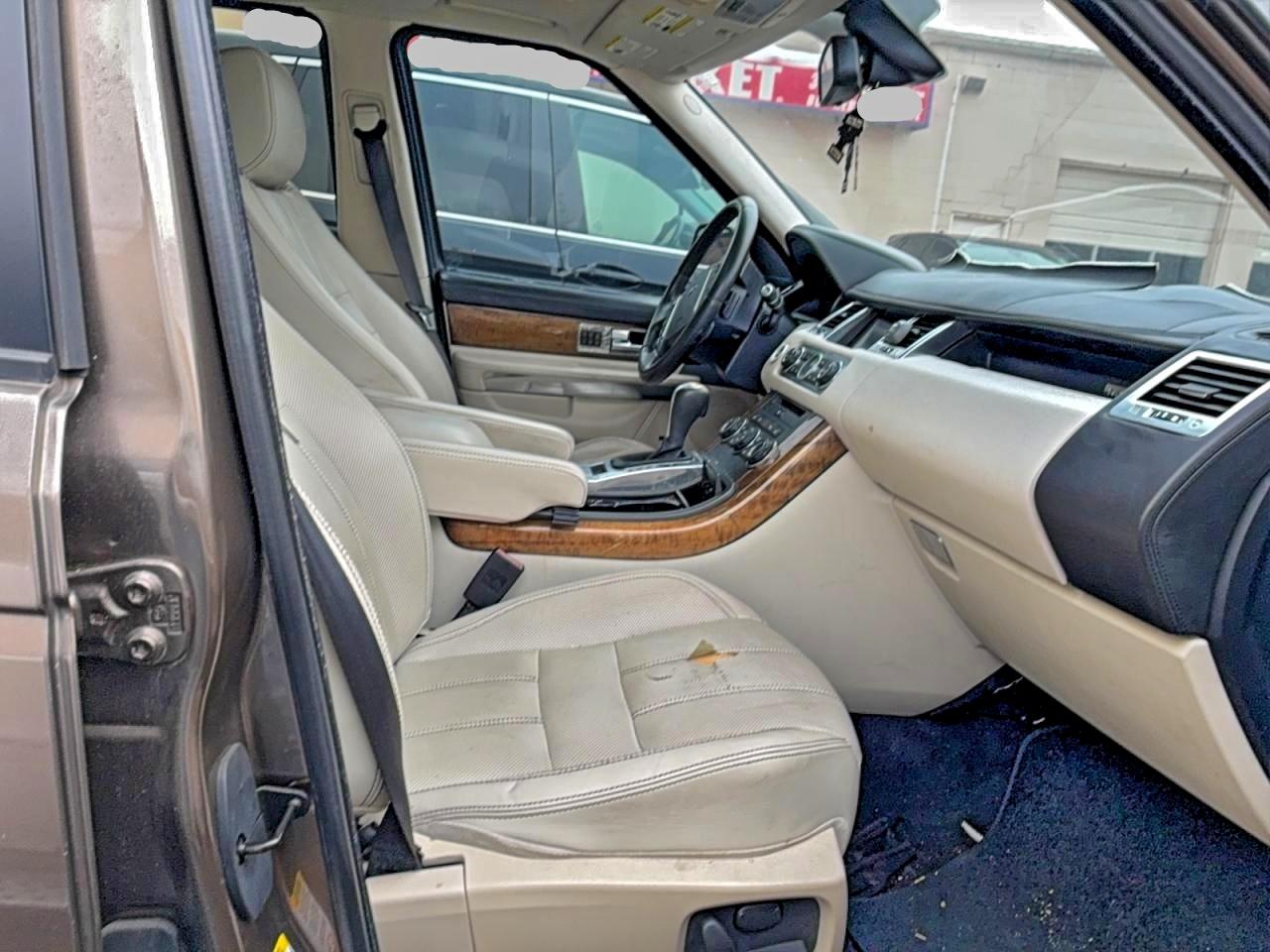 LAND ROVER RANGE ROVER HSE LUXURY