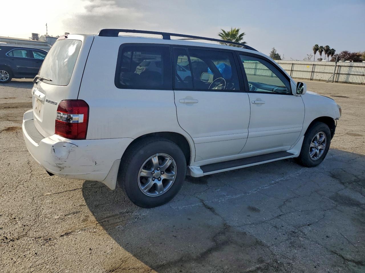 Lot #3304812643 2004 TOYOTA HIGHLANDER