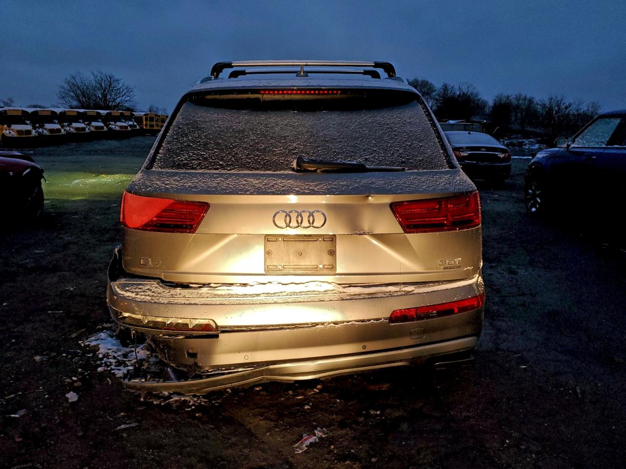 AUDI Q7 PREMIUM PLUS
