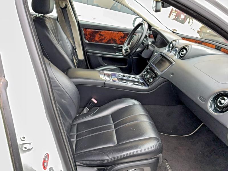 2013 JAGUAR XJ #3305493118