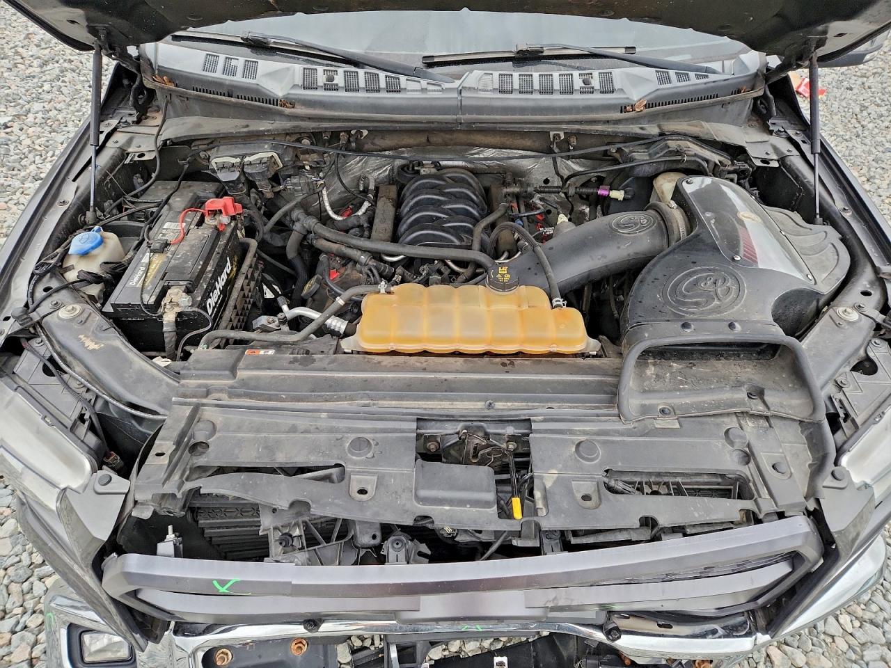 FORD F-150 SUPER CAB