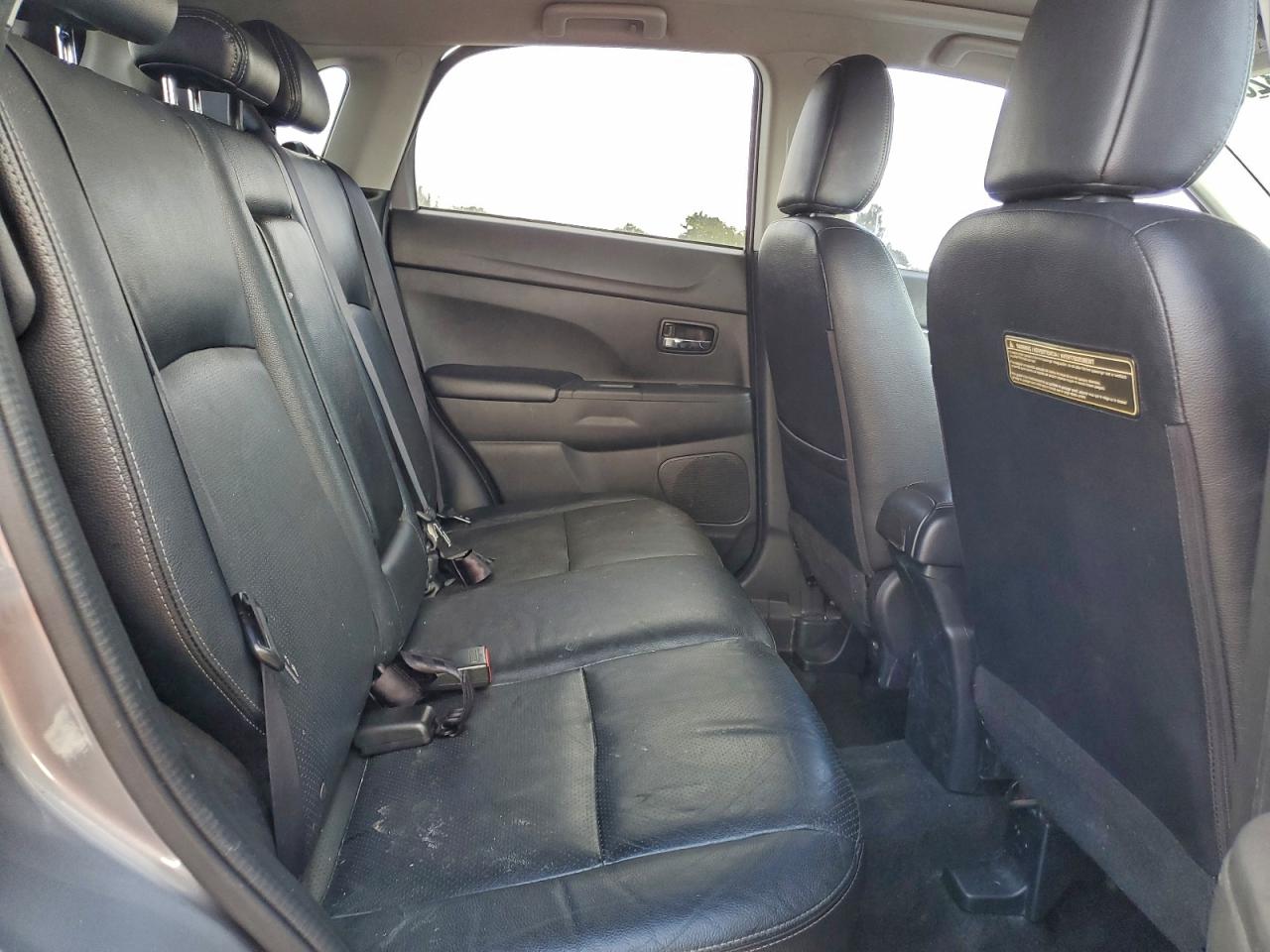 MITSUBISHI OUTLANDER SEL