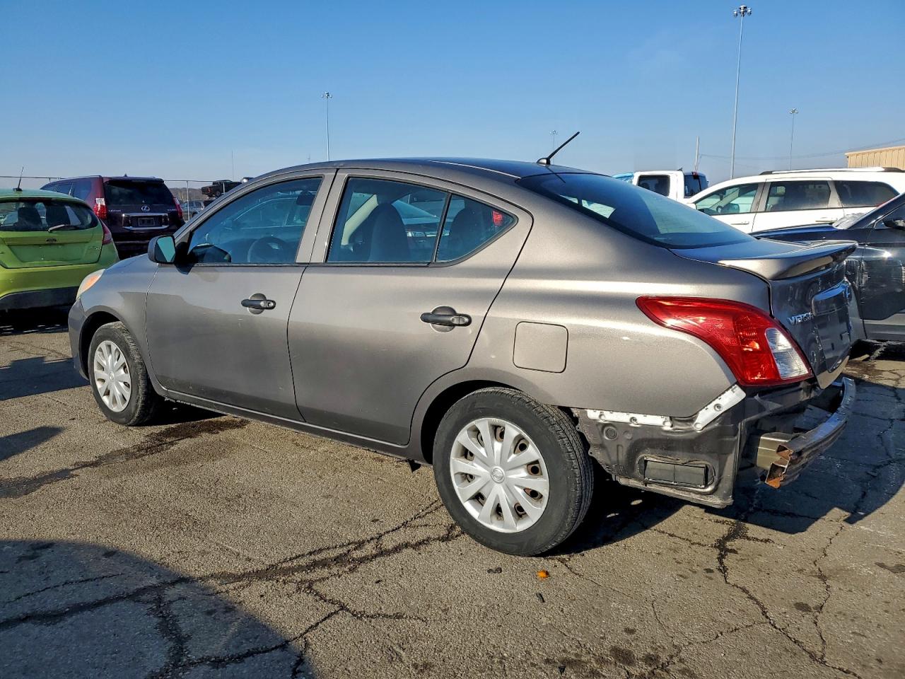Lot #3312521650 2013 NISSAN VERSA S