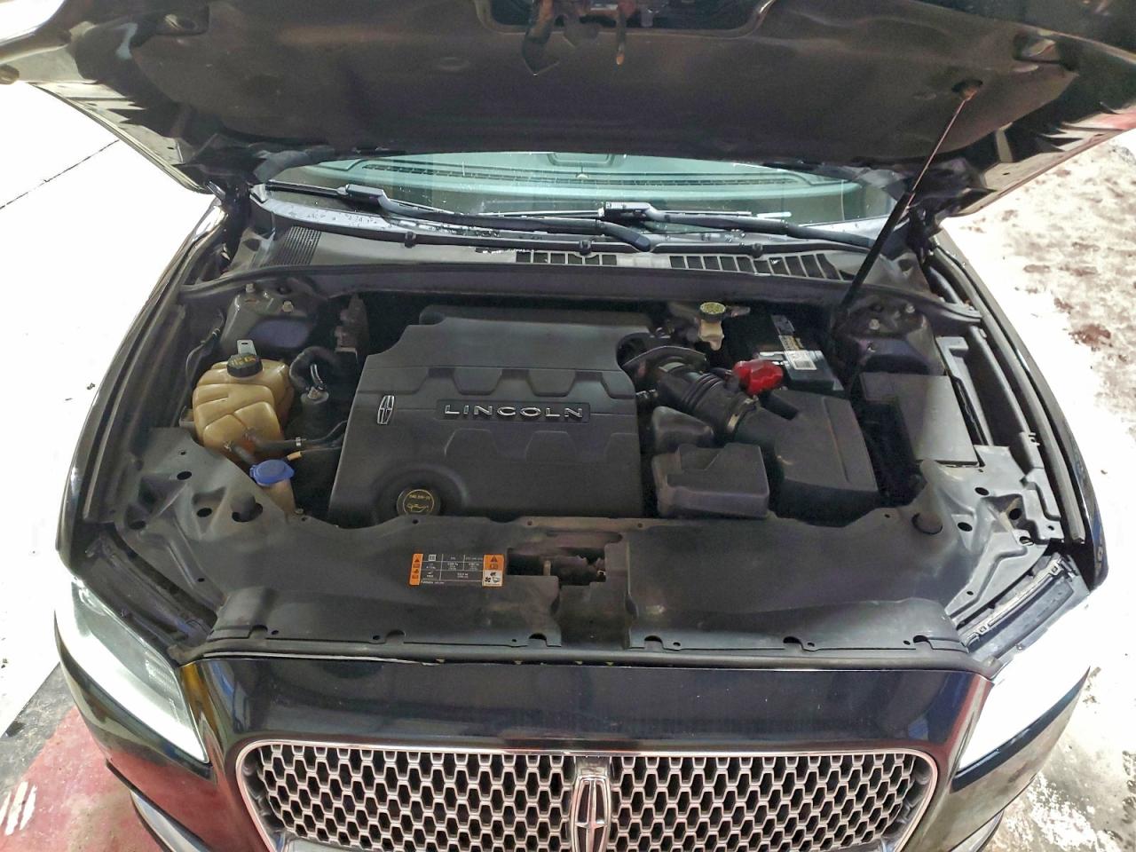 Lot #3315688728 2017 LINCOLN CONTINENTA