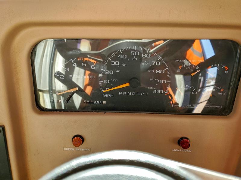 2002 WORKHORSE CUSTOM CHASSIS MOTORHOME #3315605773