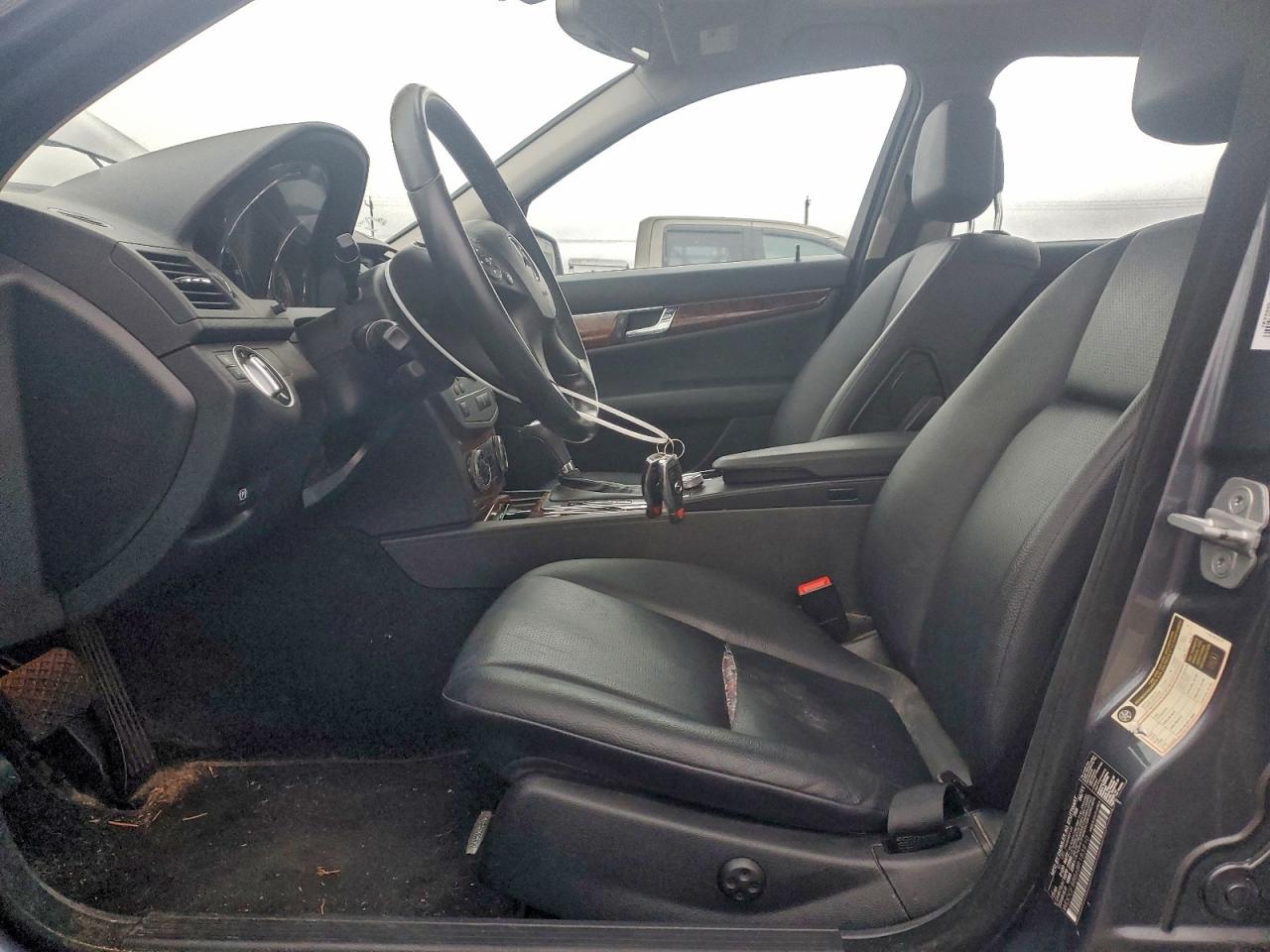 Lot #3316120233 2011 MERCEDES-BENZ C 300 4MAT