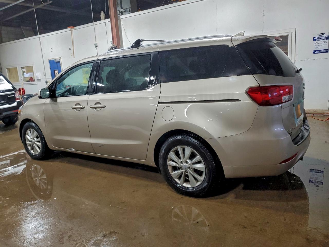 Lot #3305313318 2016 KIA SEDONA LX