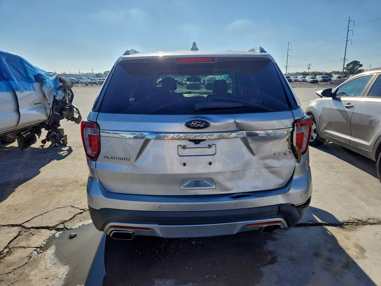 FORD EXPLORER PLATINUM