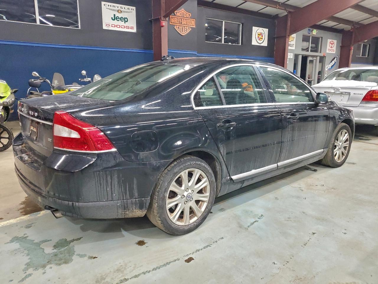 Lot #3317827200 2010 VOLVO S80 3.2