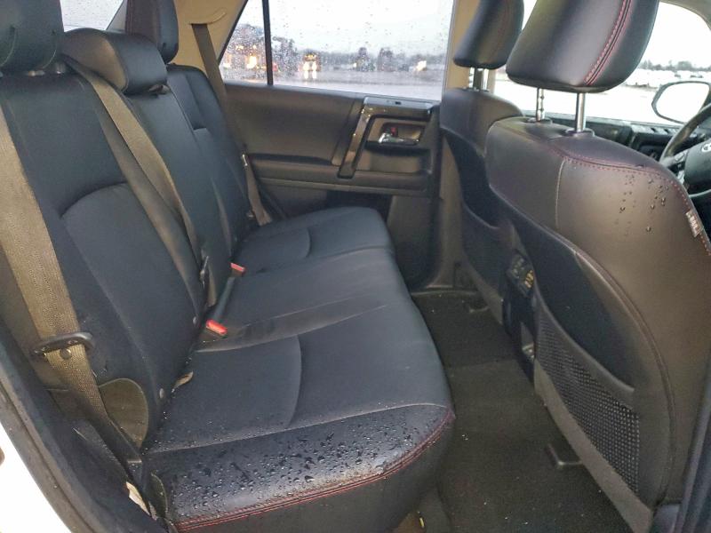 2024 TOYOTA 4RUNNER SR #3305493110