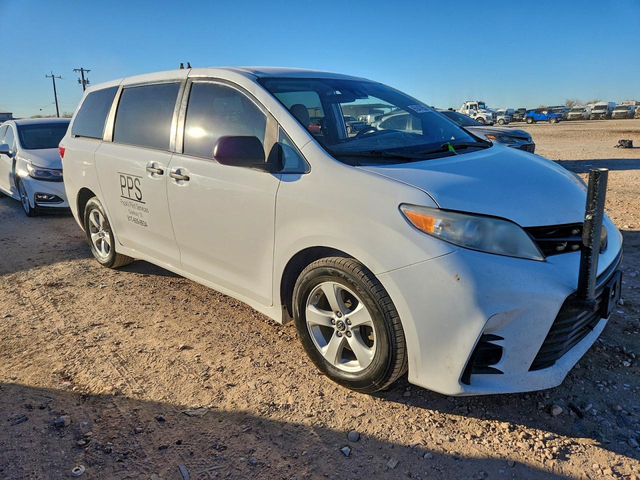 Lot #3316756409 2020 TOYOTA SIENNA L