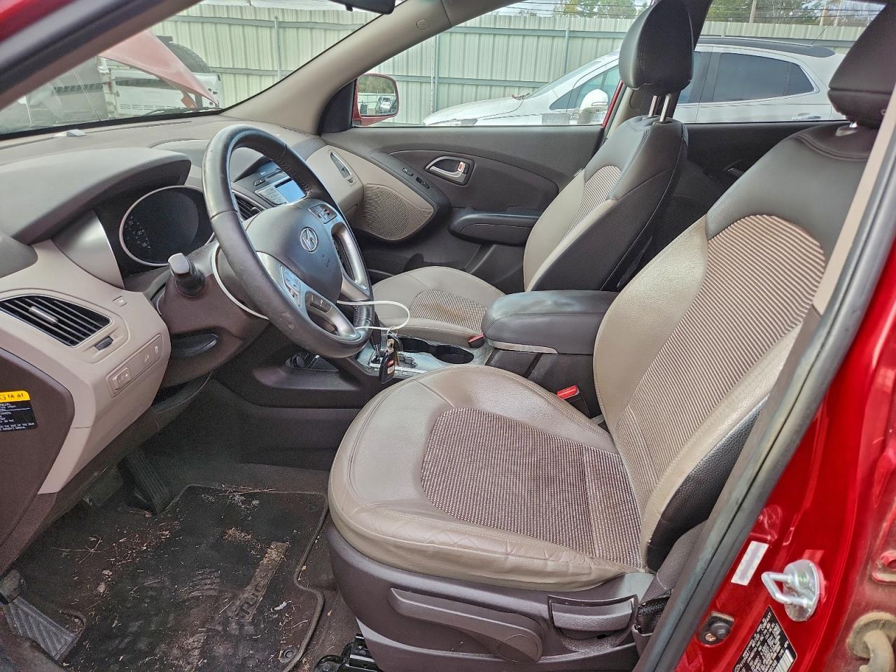 Lot #3311673278 2012 HYUNDAI TUCSON GLS