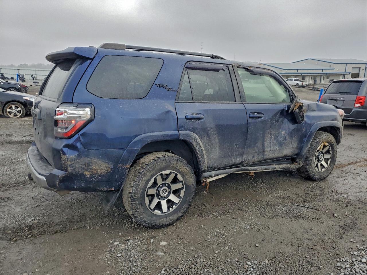 TOYOTA 4RUNNER SR5 PREMIUM