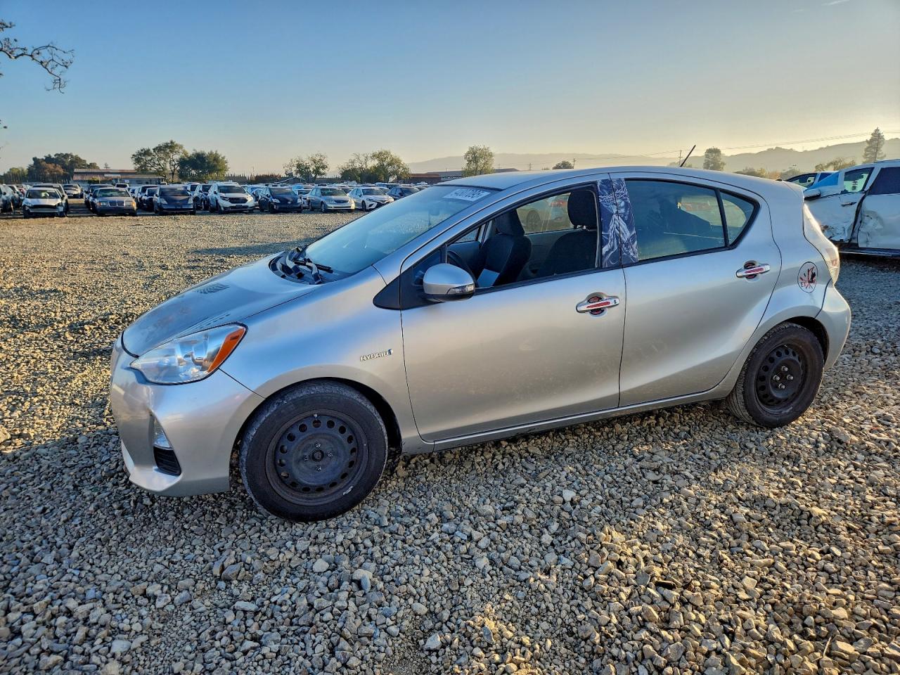 TOYOTA PRIUS C