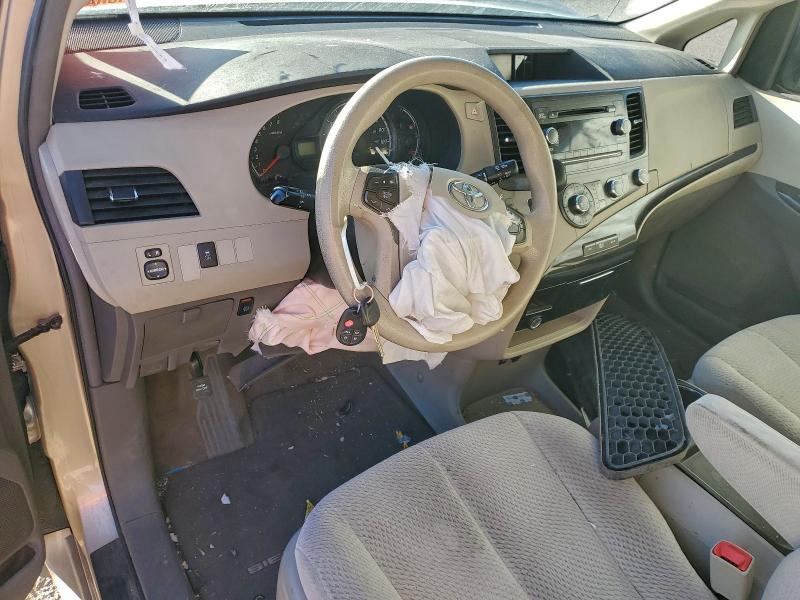 2011 TOYOTA SIENNA LE #3315942100