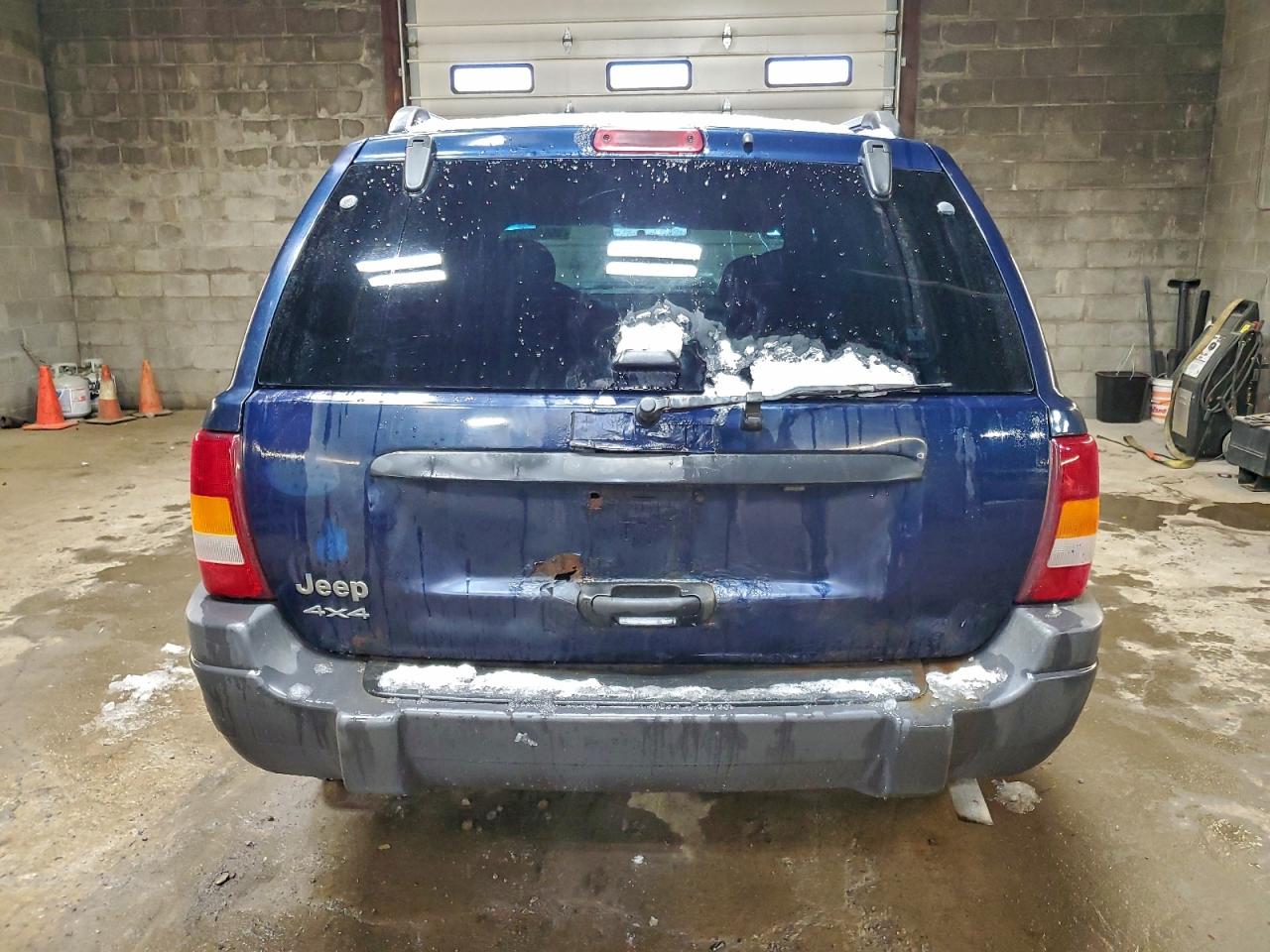 Lot #3311581792 2004 JEEP GRAND CHER