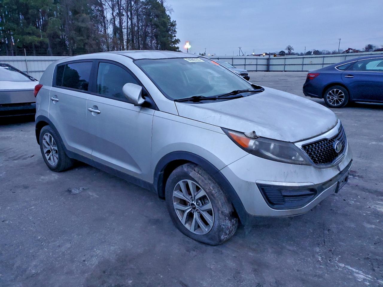 KIA SPORTAGE LX