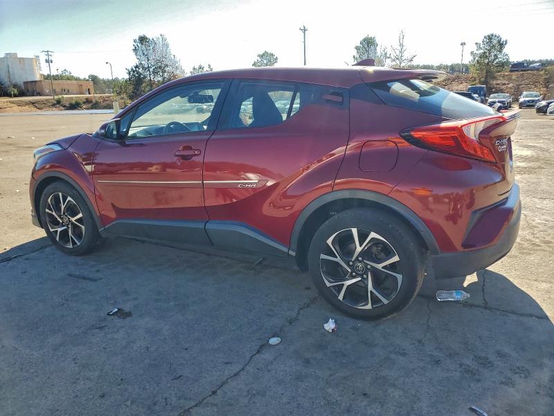 2018 TOYOTA C-HR XLE #3316740436