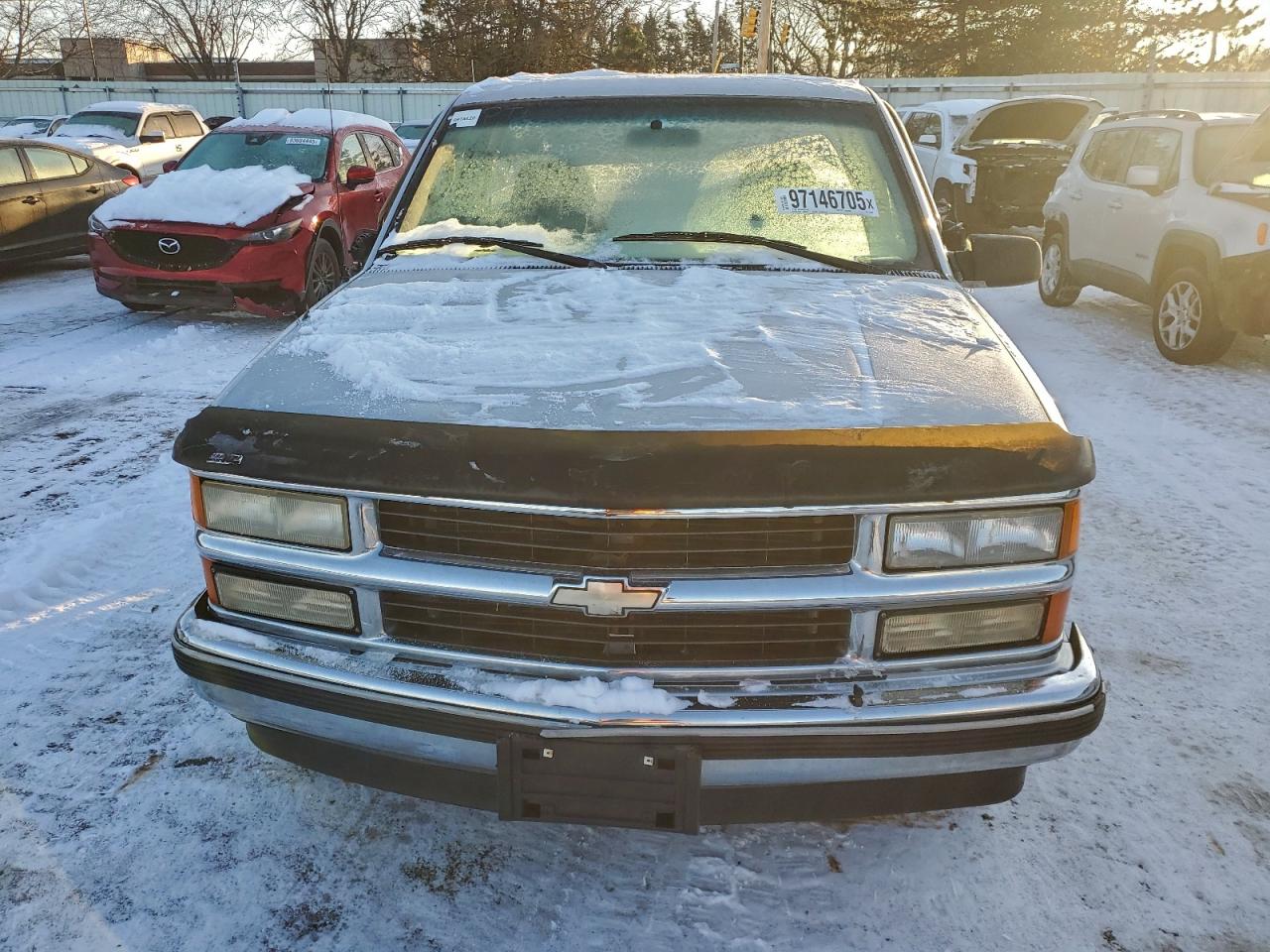 Lot #3316811444 1996 CHEVROLET GMT-400 C1