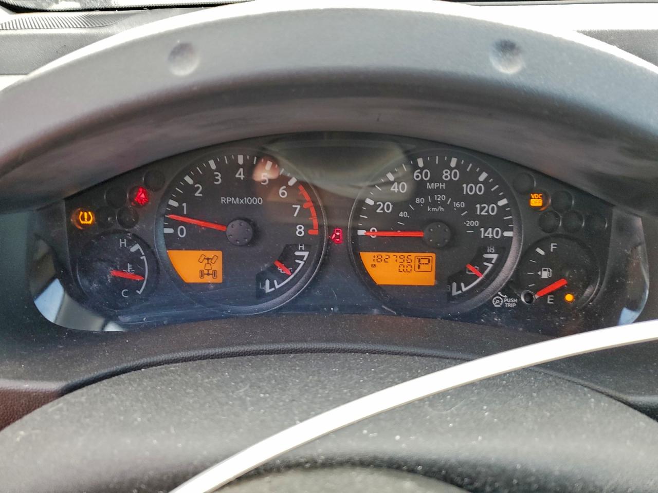 NISSAN FRONTIER KING CAB SE