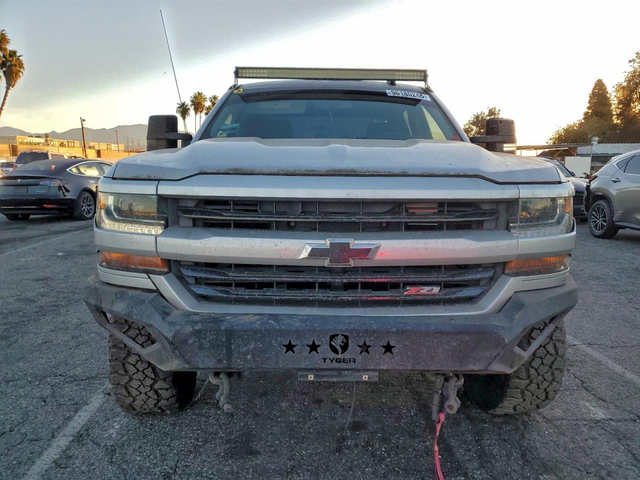 CHEVROLET SILVERADO K1500 LT
