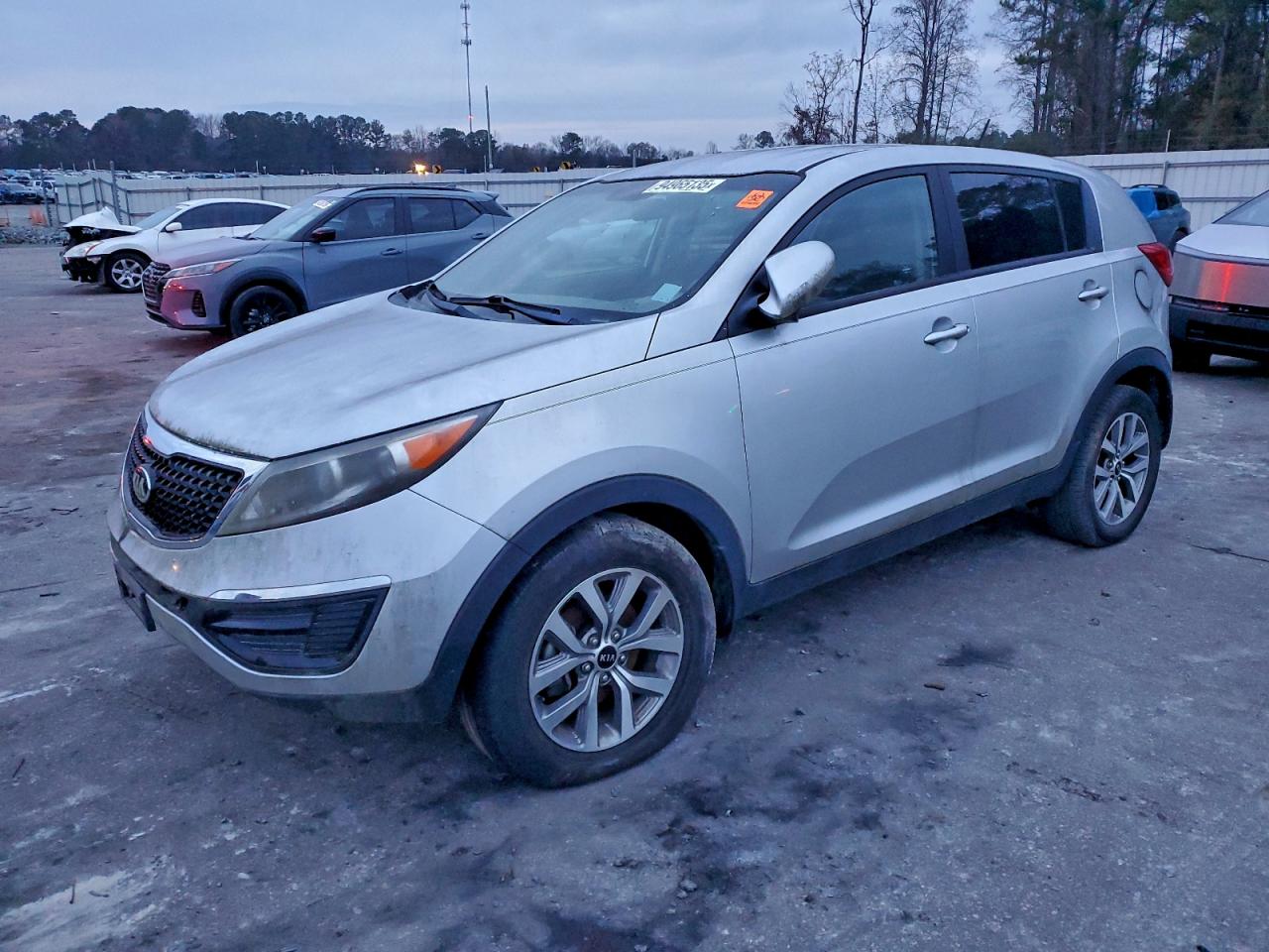 KIA SPORTAGE LX