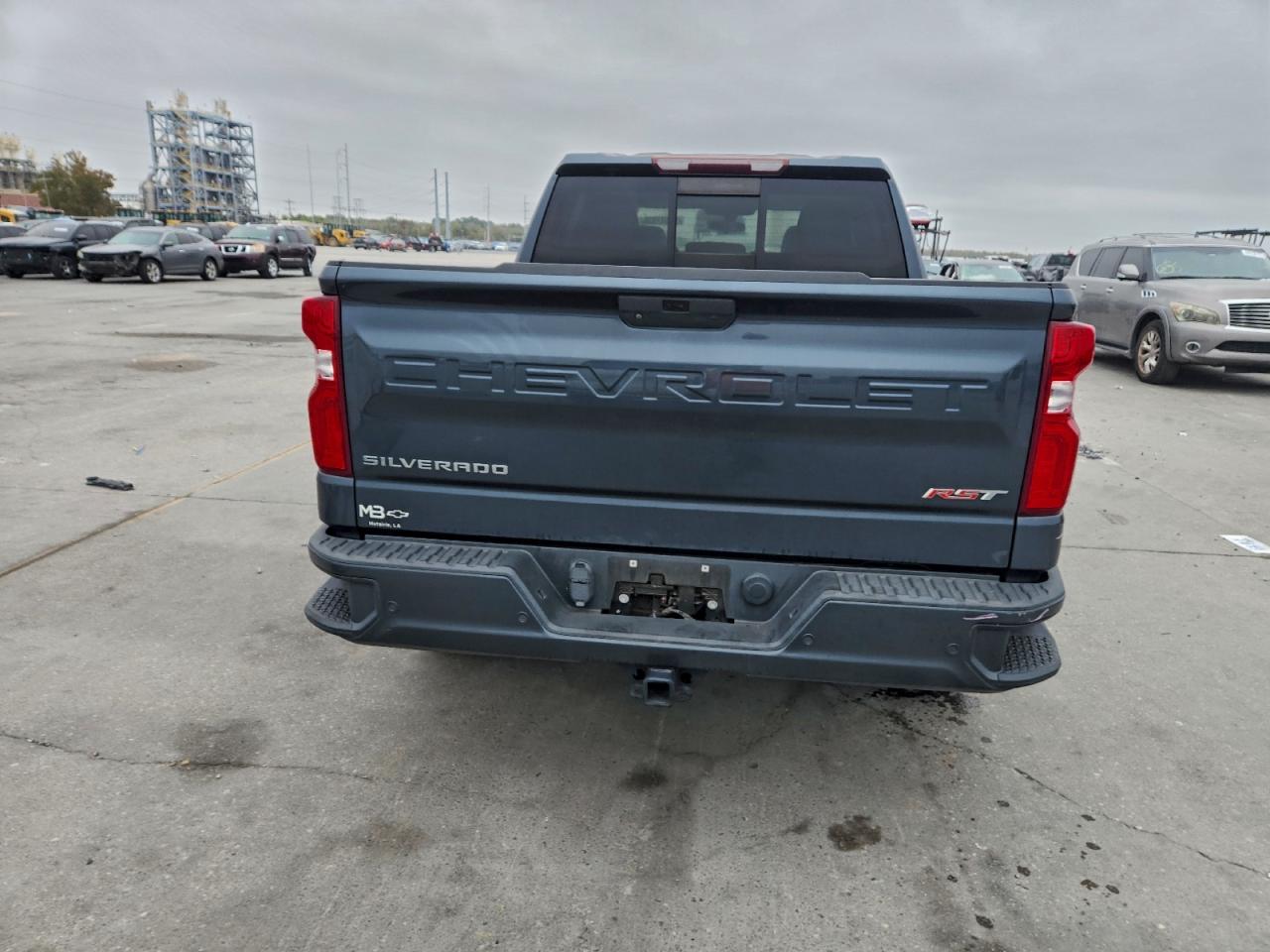 CHEVROLET SILVERADO C1500 RST