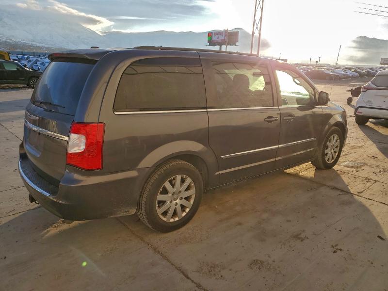 2016 CHRYSLER TOWN & COU #3302895887