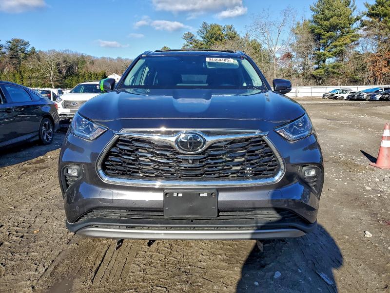 2023 TOYOTA HIGHLANDER #3302648052