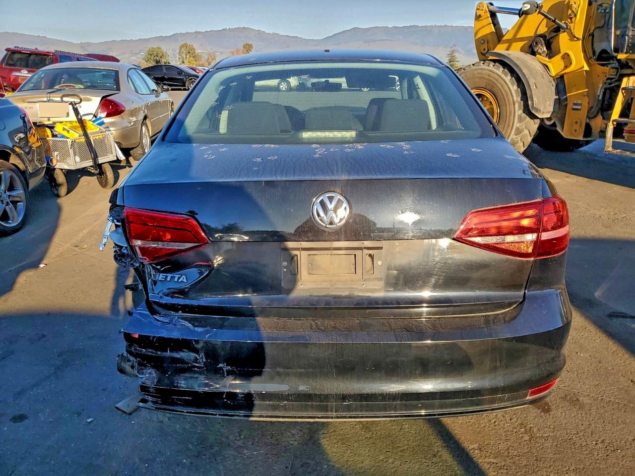 VOLKSWAGEN JETTA BASE