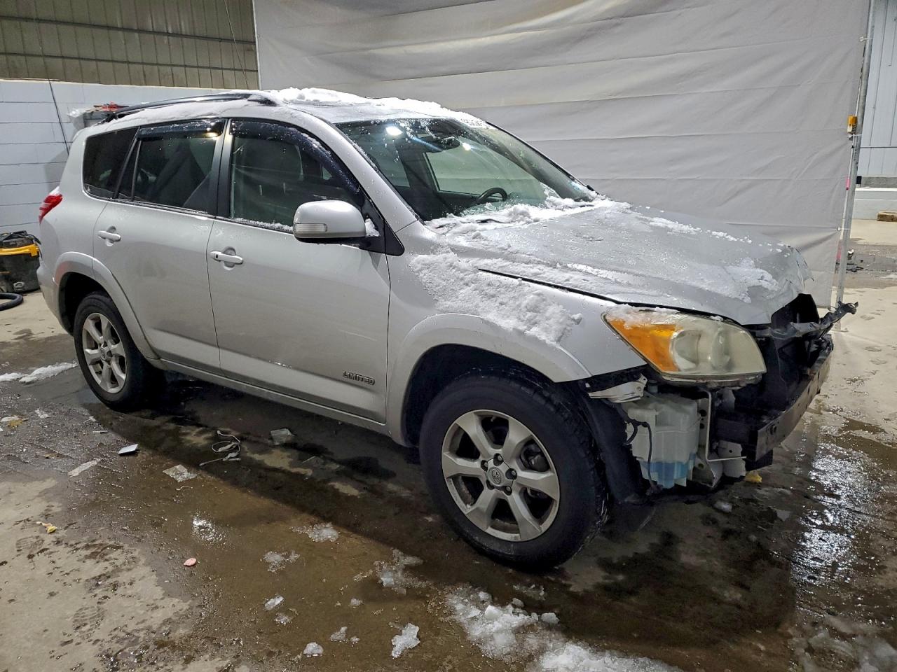 TOYOTA RAV4 LIMITED