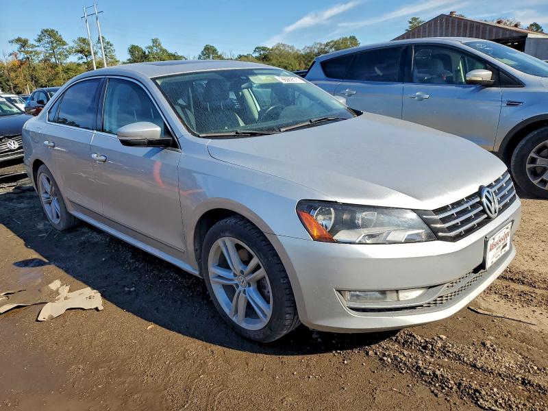 2013 VOLKSWAGEN PASSAT SEL #3311482231
