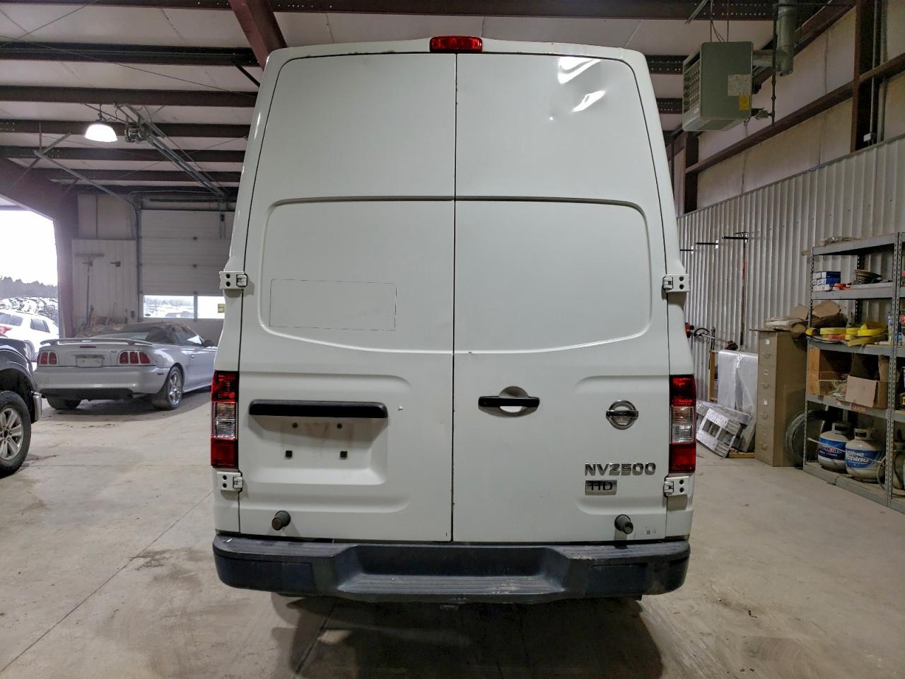 NISSAN NV2500 2500 S