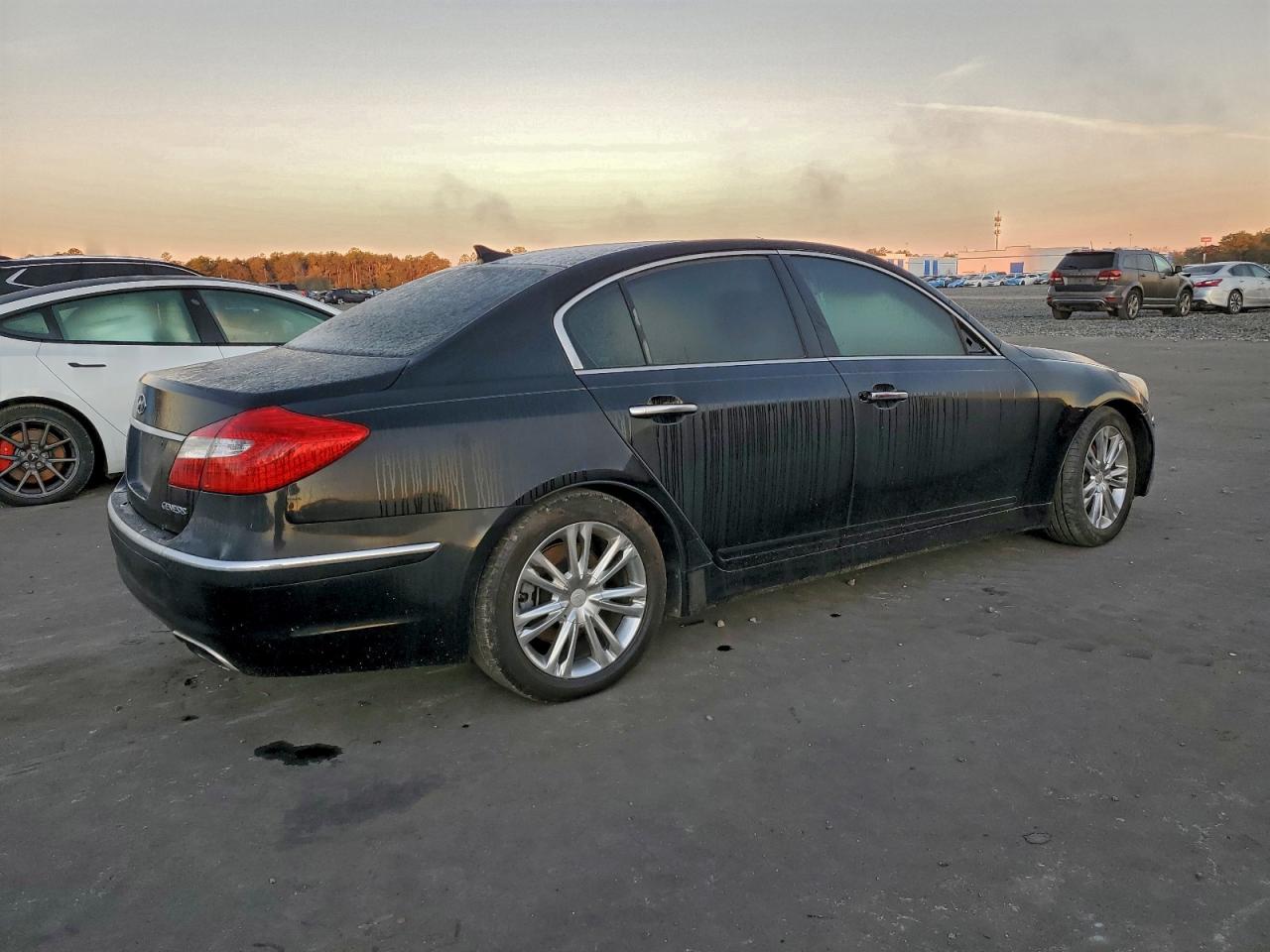 Lot #3317800078 2014 HYUNDAI GENESIS 3.
