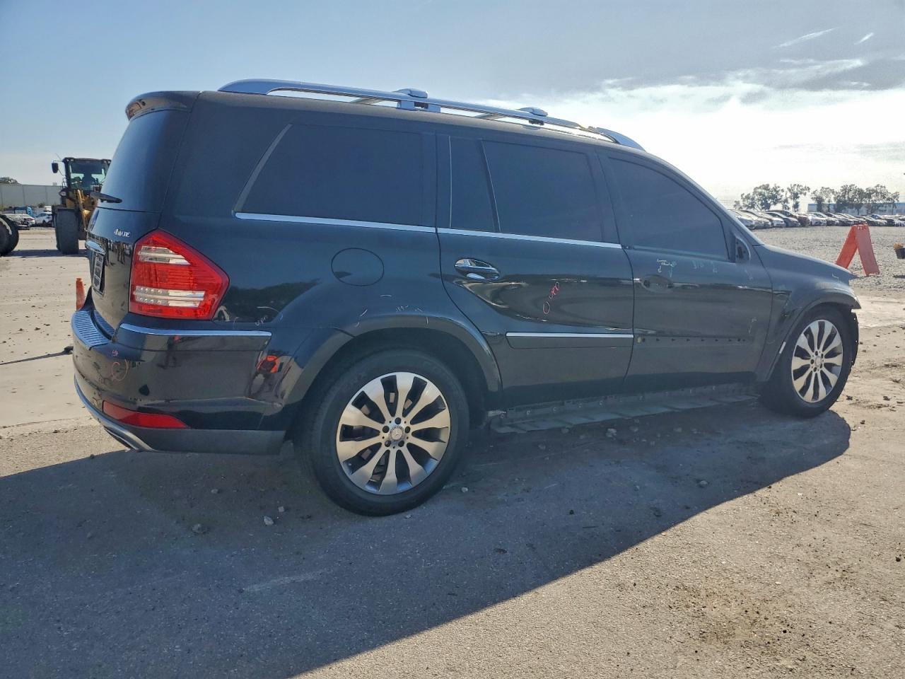 MERCEDES-BENZ GL-CLASS 550 4MATIC