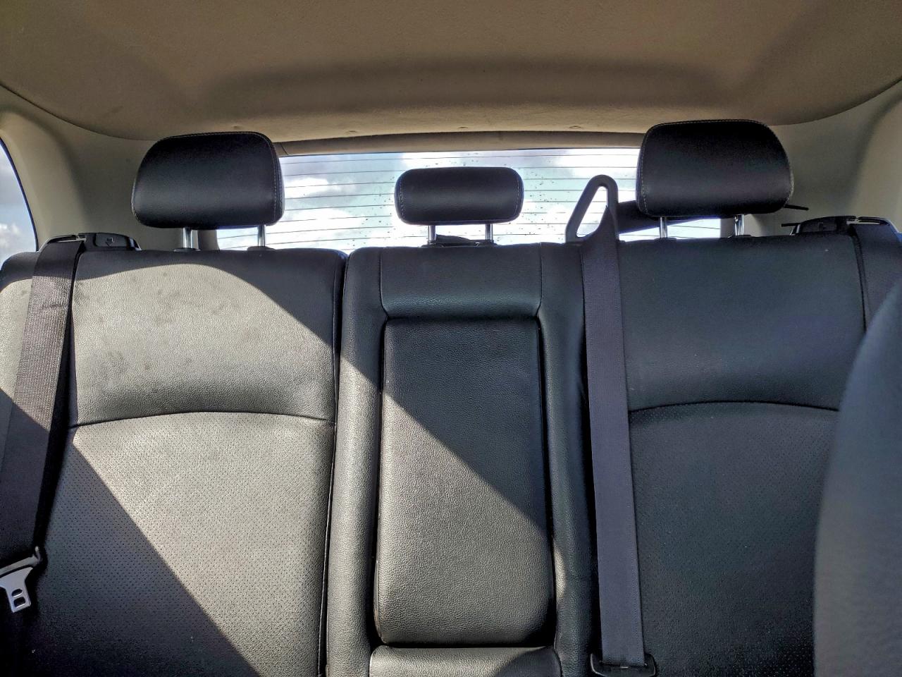 MITSUBISHI OUTLANDER SEL