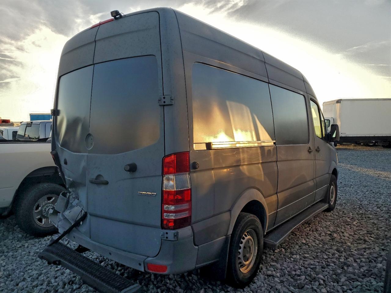 MERCEDES-BENZ SPRINTER 2500
