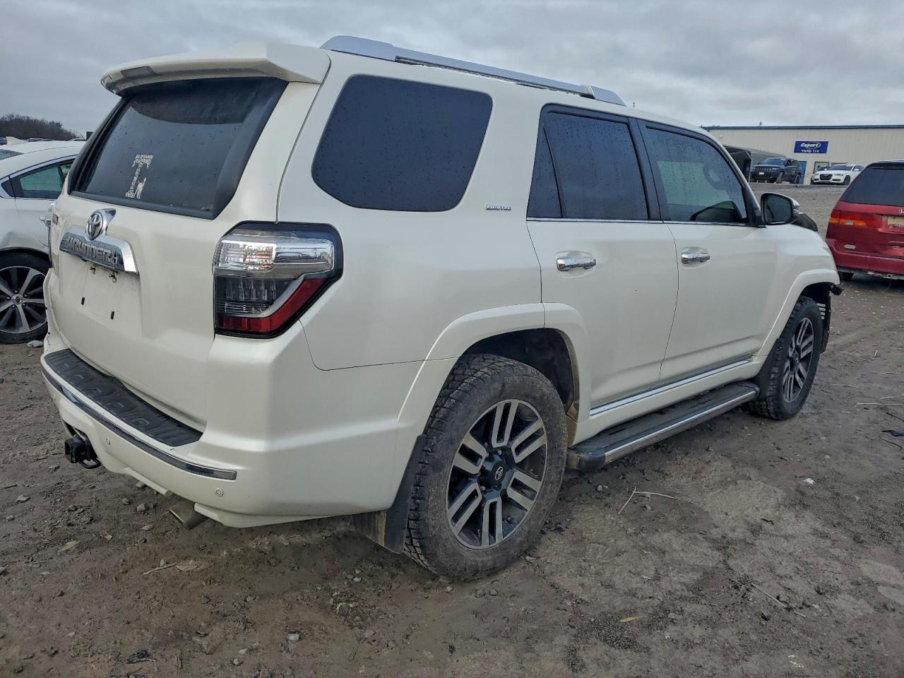 TOYOTA 4RUNNER SR5/SR5 PREMIUM