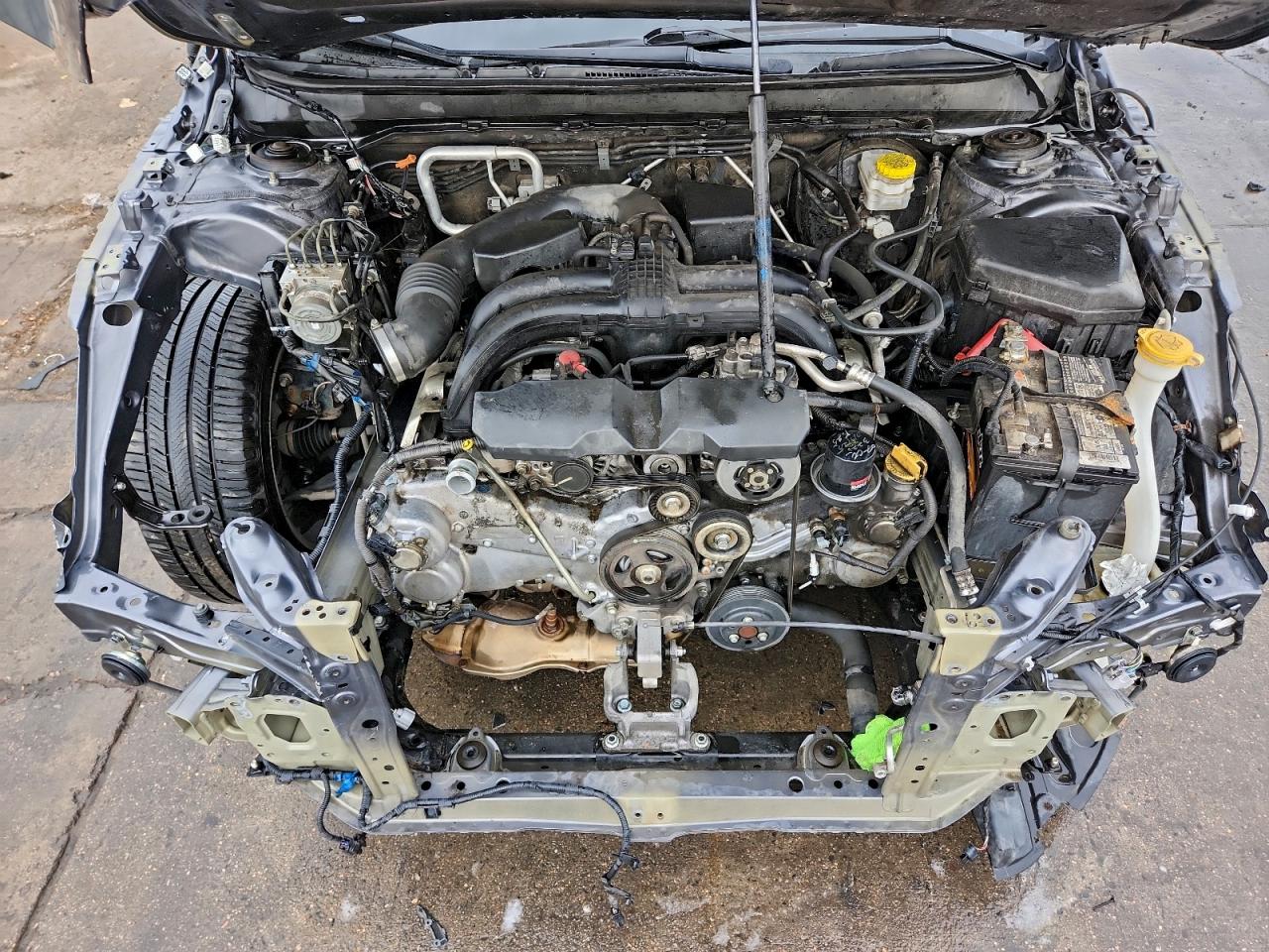 SUBARU LEGACY 2.5I PREMIUM