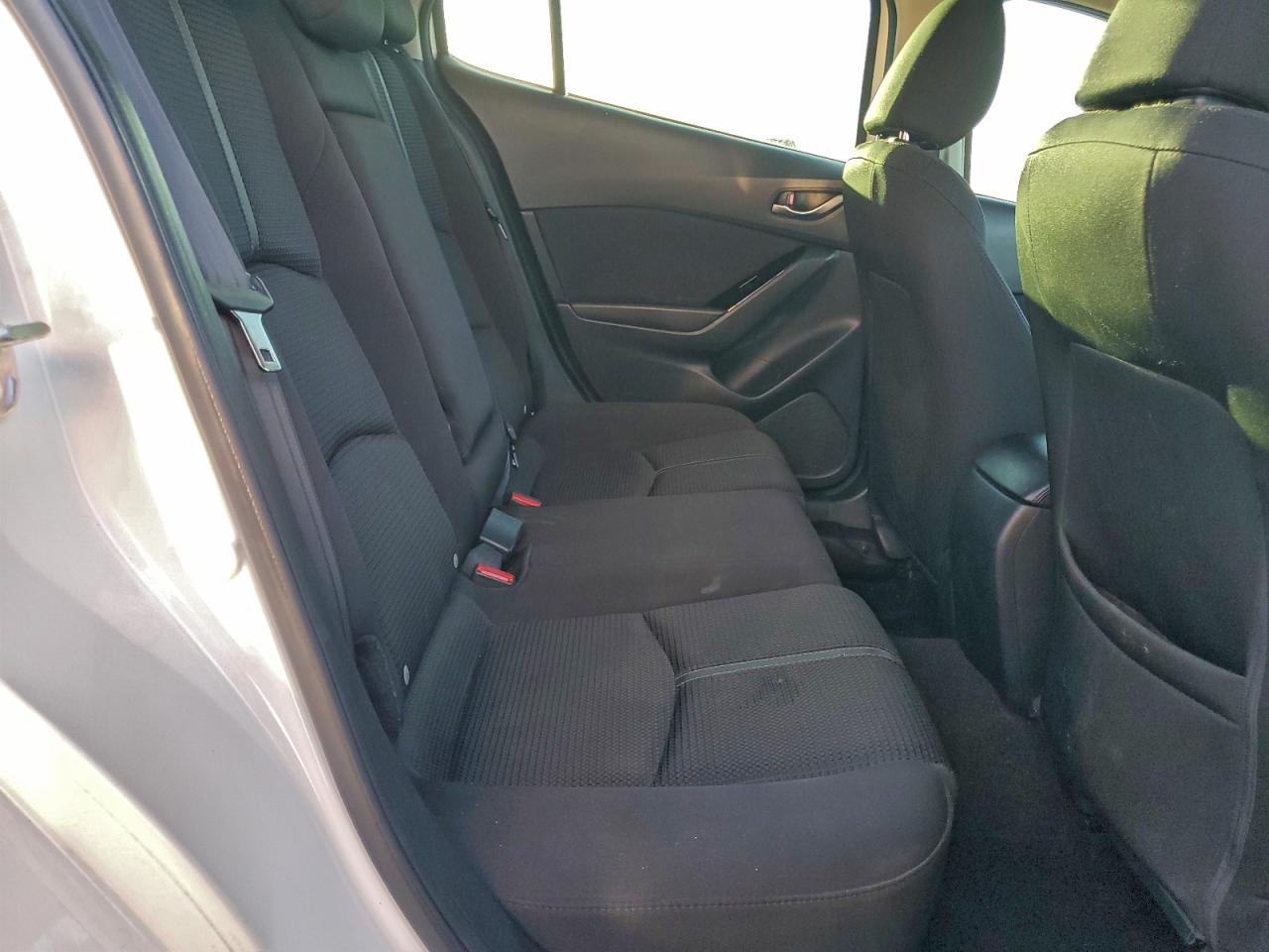 Lot #3317121992 2017 MAZDA 3 SPORT