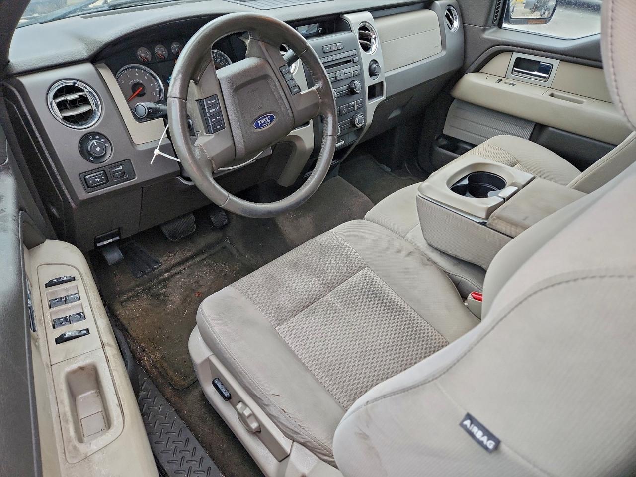 FORD F-150 SUPER CAB