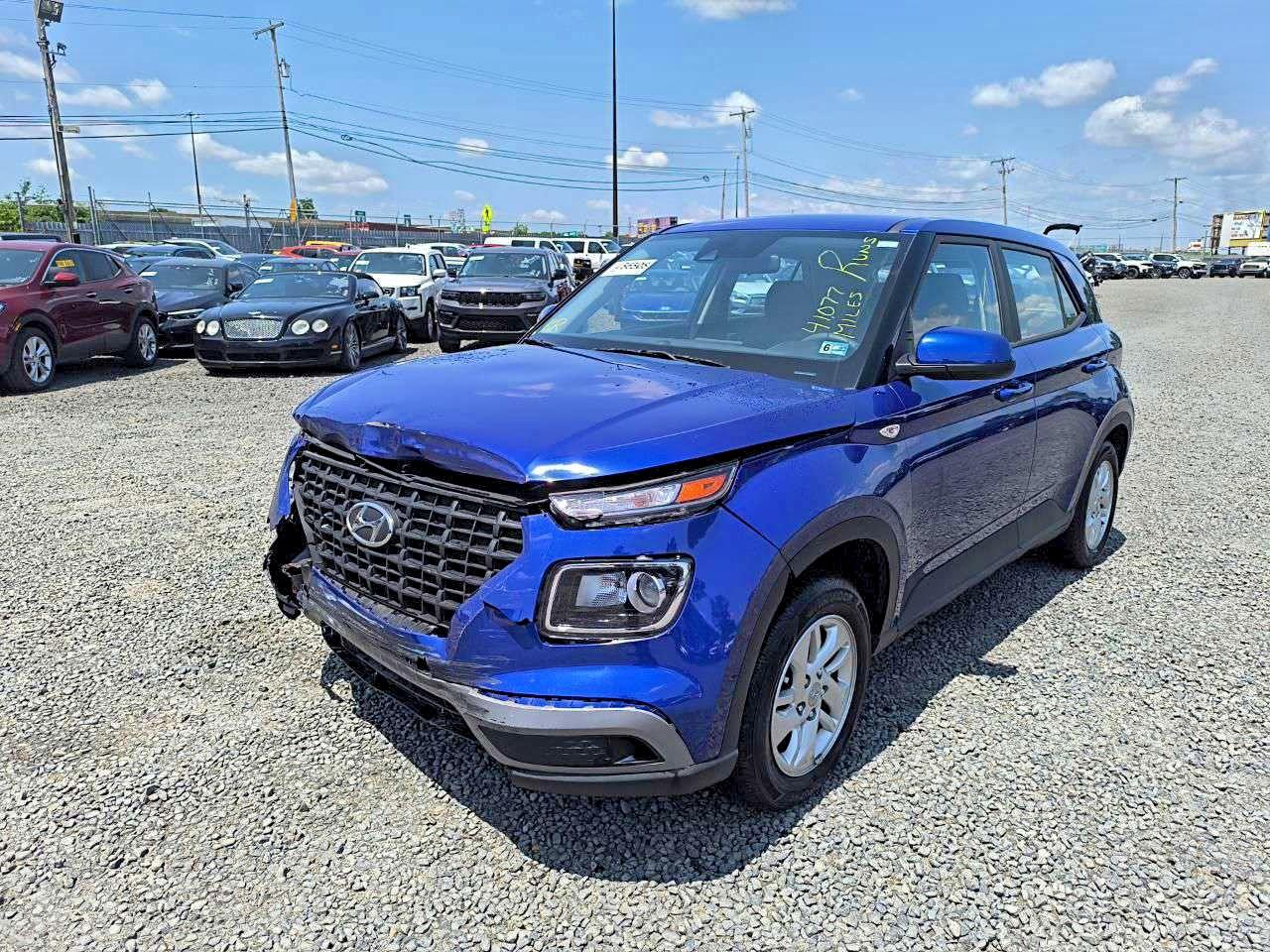 Lot #3318925952 2022 HYUNDAI VENUE SE